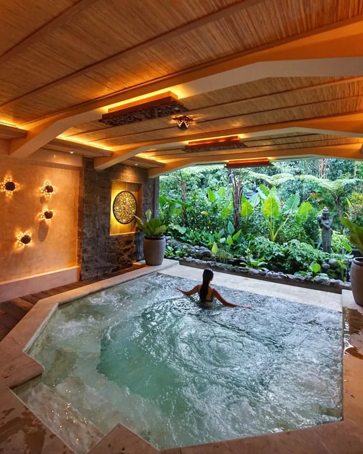 Jacuzzi at Jasmin Spa